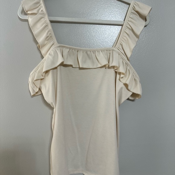 Women's Cream Ruffle Top - Picture 3 of 6